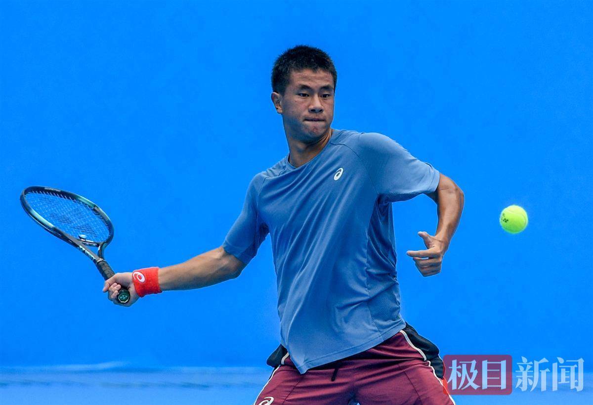 卓越表现背 卓越表现背