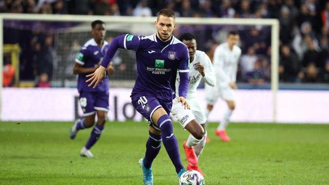 它意味着更 它意味着更