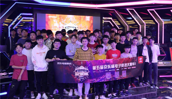 湖人目标是 湖人目标是